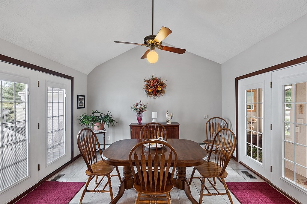 14 Wayside Road Worcester, MA 01605 - Photo 19 of 21 Gallery Image 19