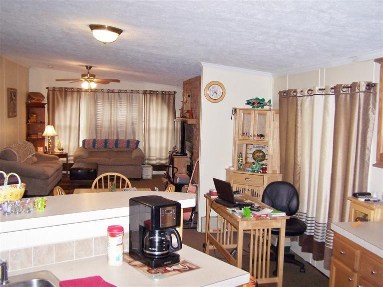 1860 Hargett Road Irvine, KY 40336 - Photo 17 of 35 Photo 17