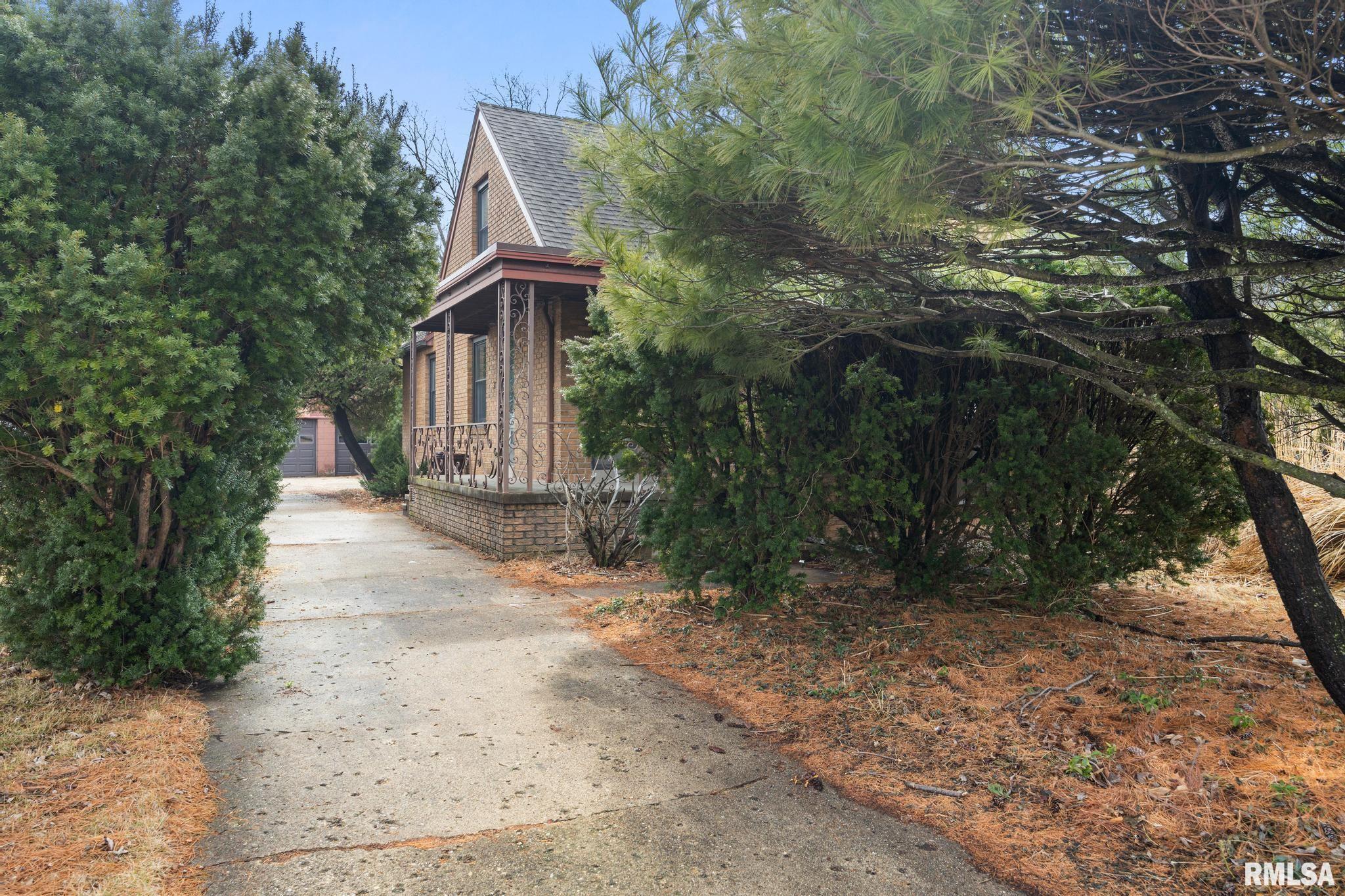 138 North Maple Avenue Morton, IL 61550 - Photo 3 of 47