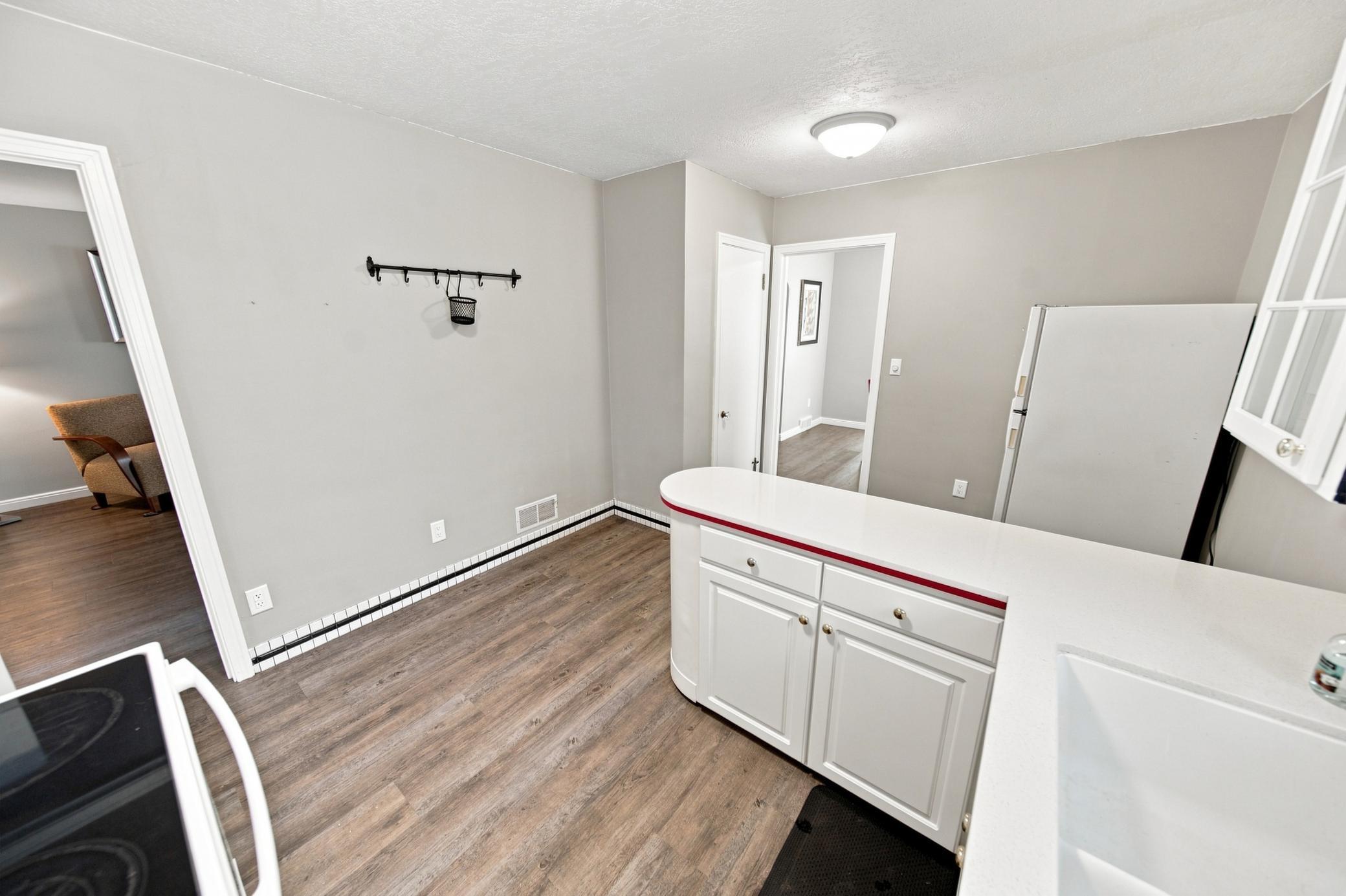 432 16th Avenue Southwest Rochester, MN 55902 - Photo 8 of 44 Gallery Image 8