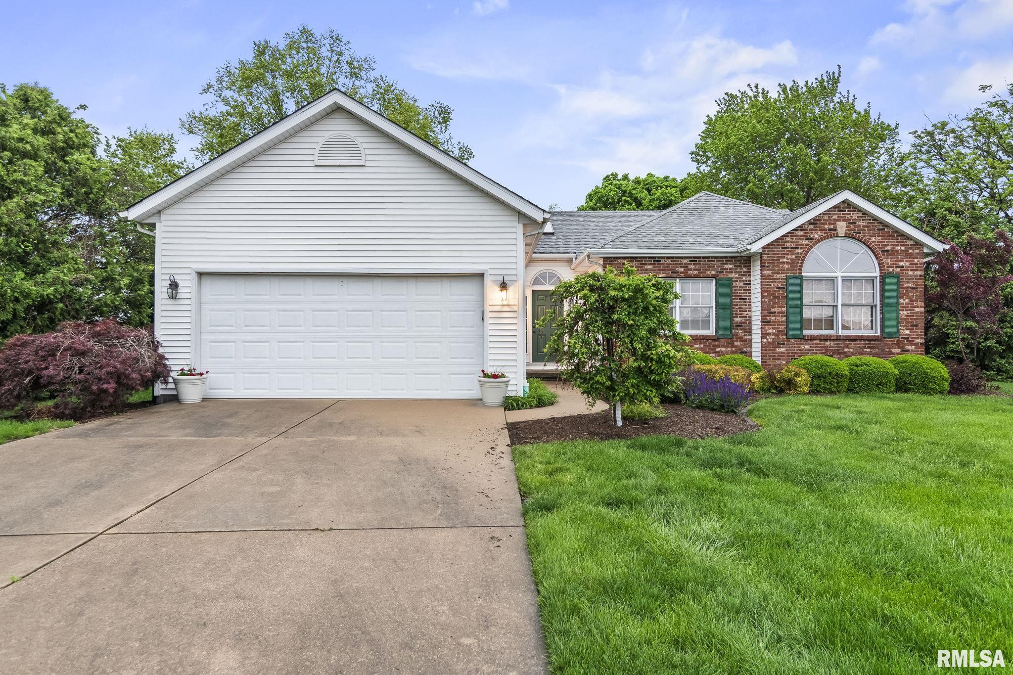6508 Christine Court Springfield, IL 62712 - Photo 1 of 32