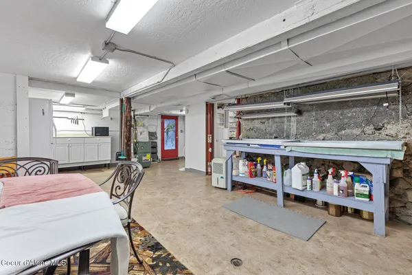 $675,000 | 191 King Street, Wallace, ID 83873