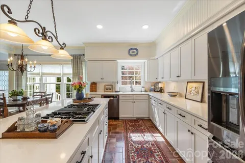 $815,000 | 6203 Kensington Gardens Court, Charlotte, NC 28277