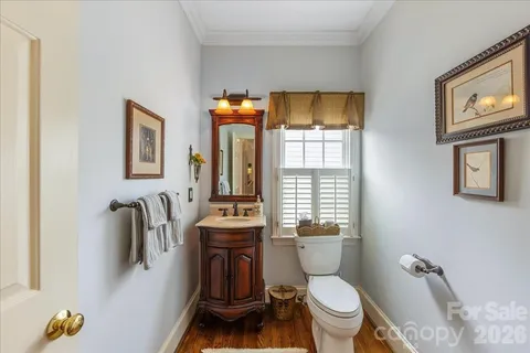 $815,000 | 6203 Kensington Gardens Court, Charlotte, NC 28277