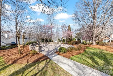 $815,000 | 6203 Kensington Gardens Court, Charlotte, NC 28277