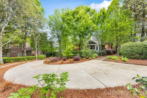 $815,000 | 6203 Kensington Gardens Court, Charlotte, NC 28277