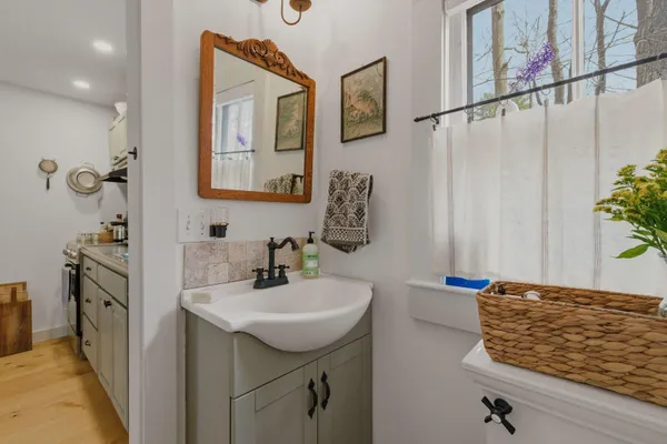 $525,000 | 24 Newson Avenue, Kittery, ME 03904