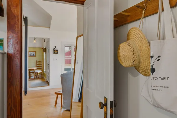 $525,000 | 24 Newson Avenue, Kittery, ME 03904