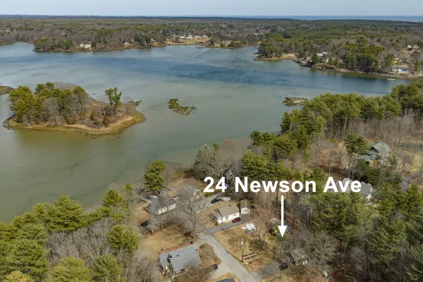 $525,000 | 24 Newson Avenue, Kittery, ME 03904