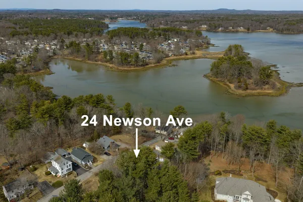 $525,000 | 24 Newson Avenue, Kittery, ME 03904