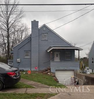 2807 West Galbraith Road Cincinnati, OH 45239 - Photo 1 of 32