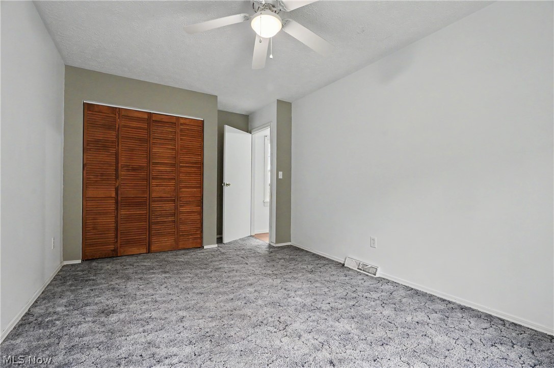 955 East Howe Road Kent, OH 44240 - Photo 16 of 41