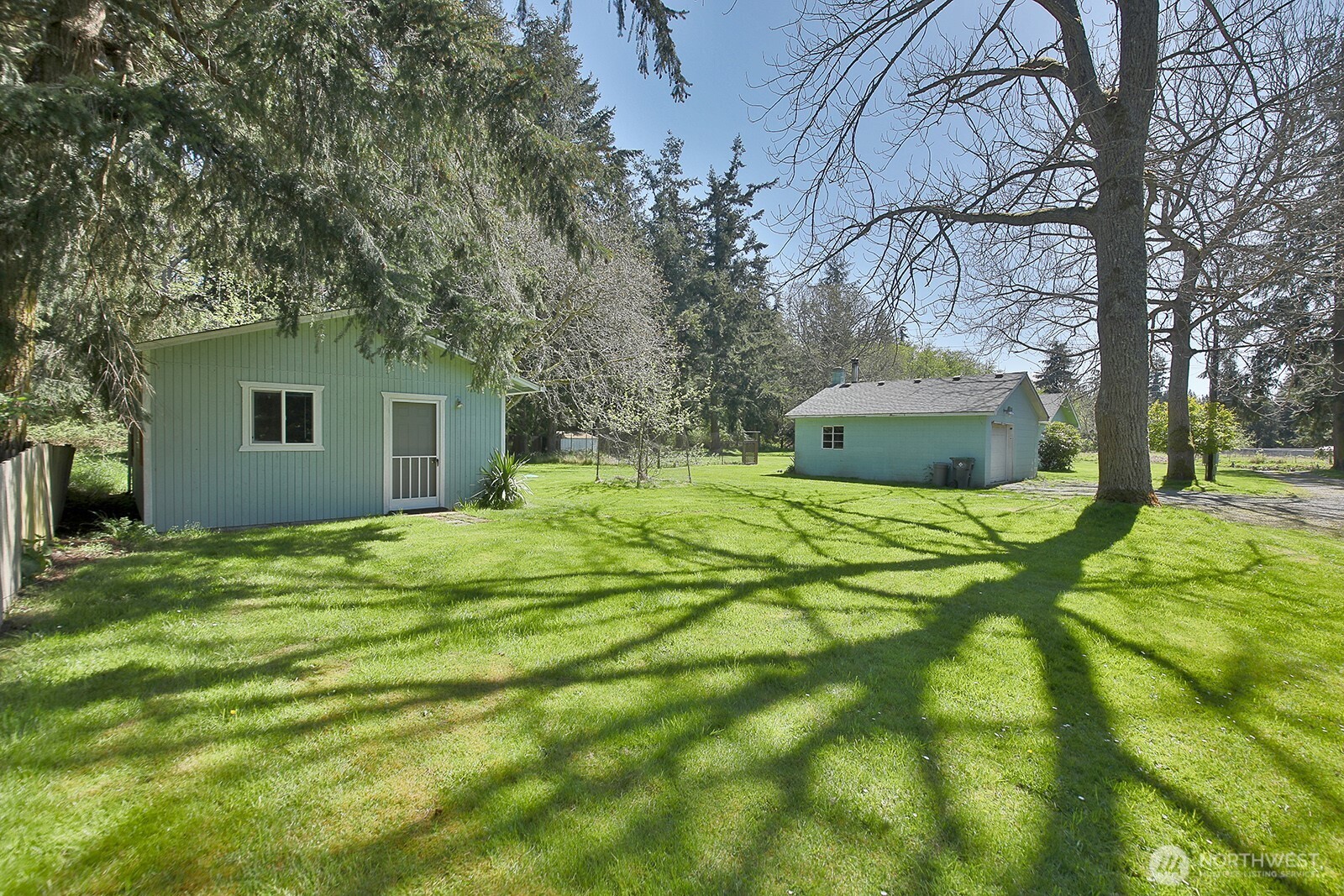397 Lagoon Point Road Greenbank, WA 98253 - Photo 21 of 38 Gallery Image 21