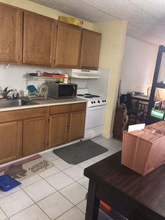 40 Cochituate Road, Unit 16 Framingham, MA 01701 - Photo 3 of 14