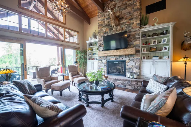 $4,800,000 | 8615 West 450 South, Hudson, IN 46747