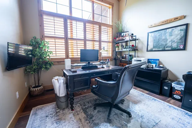 $4,800,000 | 8615 West 450 South, Hudson, IN 46747