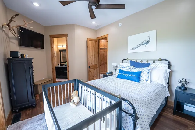 $4,800,000 | 8615 West 450 South, Hudson, IN 46747