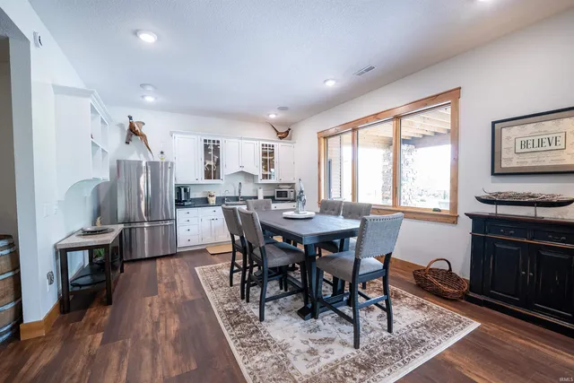 $4,800,000 | 8615 West 450 South, Hudson, IN 46747