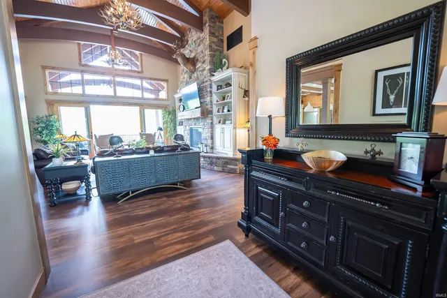 $4,800,000 | 8615 West 450 South, Hudson, IN 46747