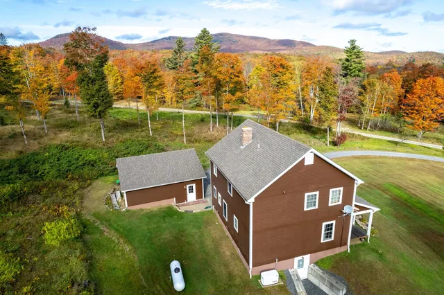 $599,000 | 884 Leroux Road, Wheelock, VT 05851