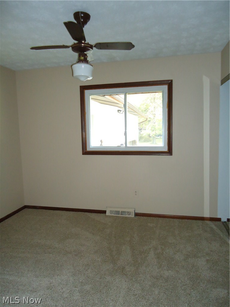 1656 Ridgewood Road Wadsworth, OH 44281 - Photo 9 of 23 Gallery Image 9