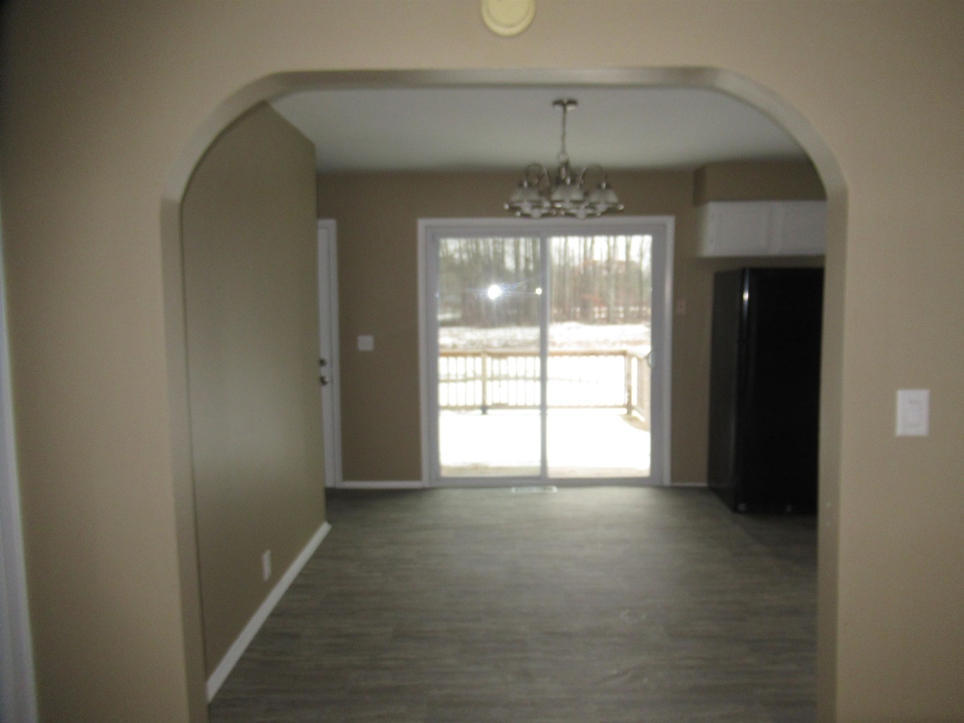 9091 West Frances Road Flushing, MI 48433 - Photo 6 of 18 50098377-5.JPG