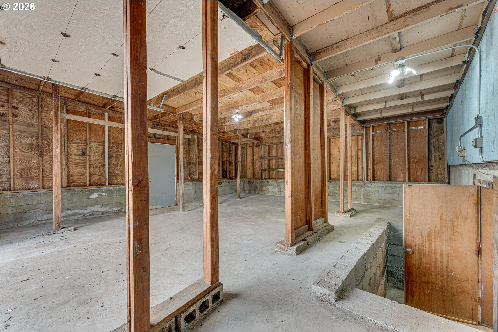 6802 Southwest Canyon Road Portland, OR 97225 - Photo 36 of 36 Gallery Image 36