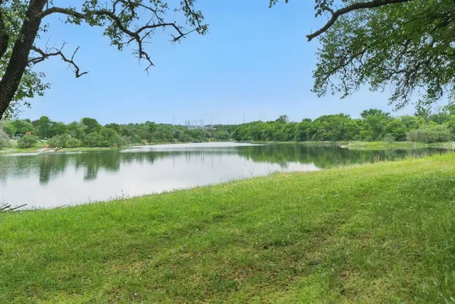 $13,140,000 | 4500 White Settlement Road, Willow Park, TX 76087