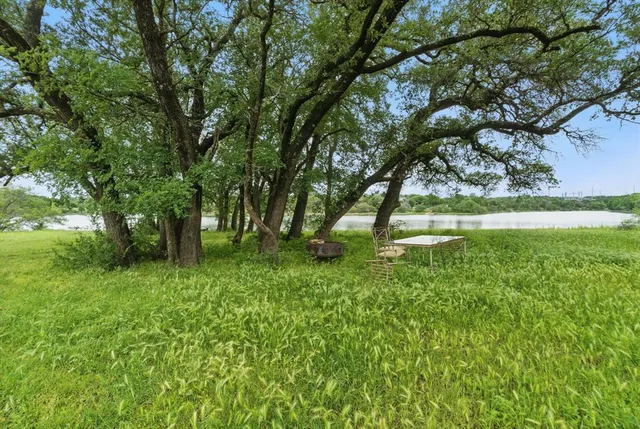 $13,140,000 | 4500 White Settlement Road, Willow Park, TX 76087