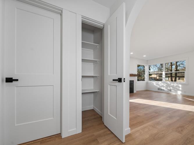 1308 19th Avenue Longview, WA 98632 - Photo 4 of 35