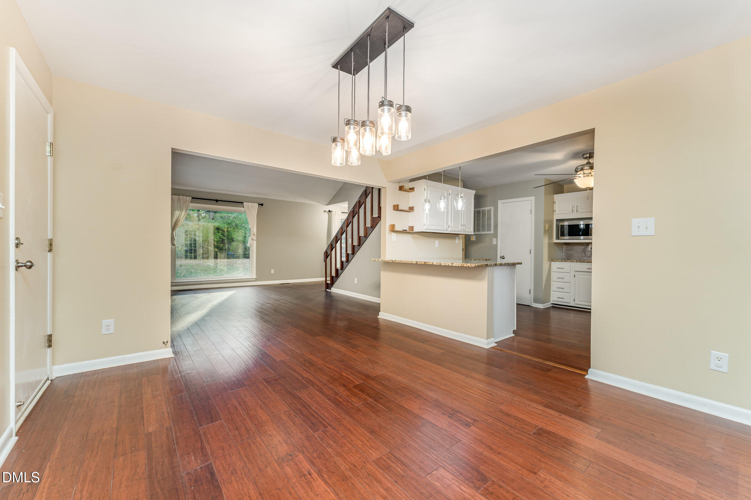 4425 Surry Ridge Circle Apex, NC 27539 - Photo 11 of 38 010_dsc07548-edit_197