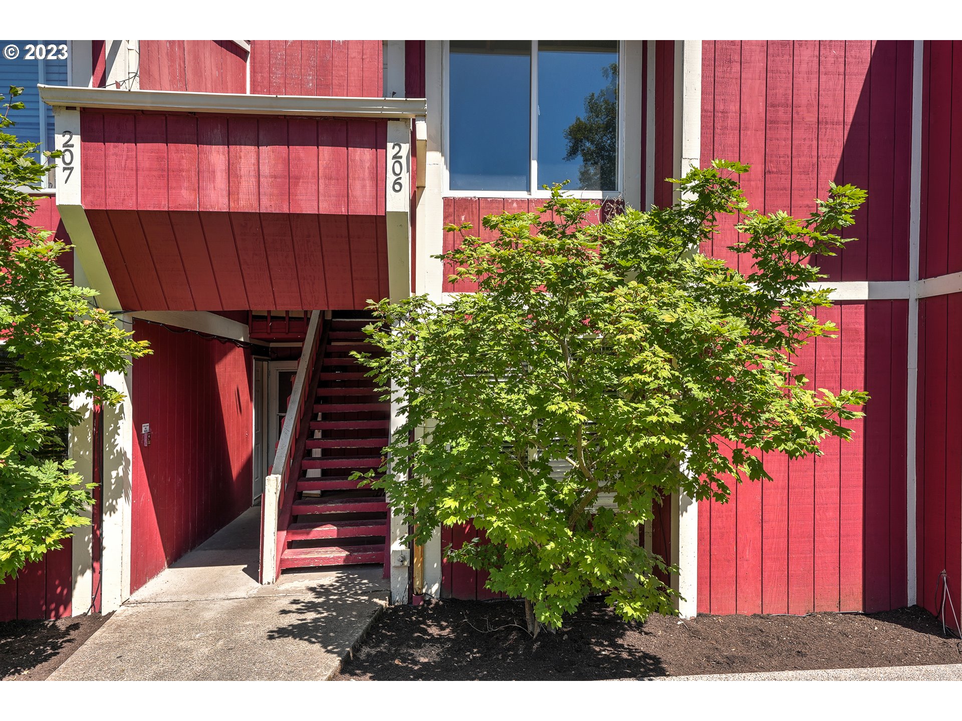 1470 Southeast Walnut Street, Unit 206 Hillsboro, OR 97123 - Photo 2 of 24