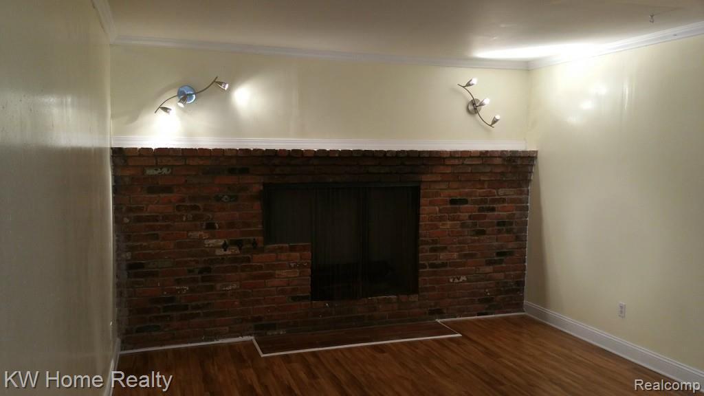 23530 Rockingham Street Southfield, MI 48033 - Photo 39 of 67 20150520_113801.jpg