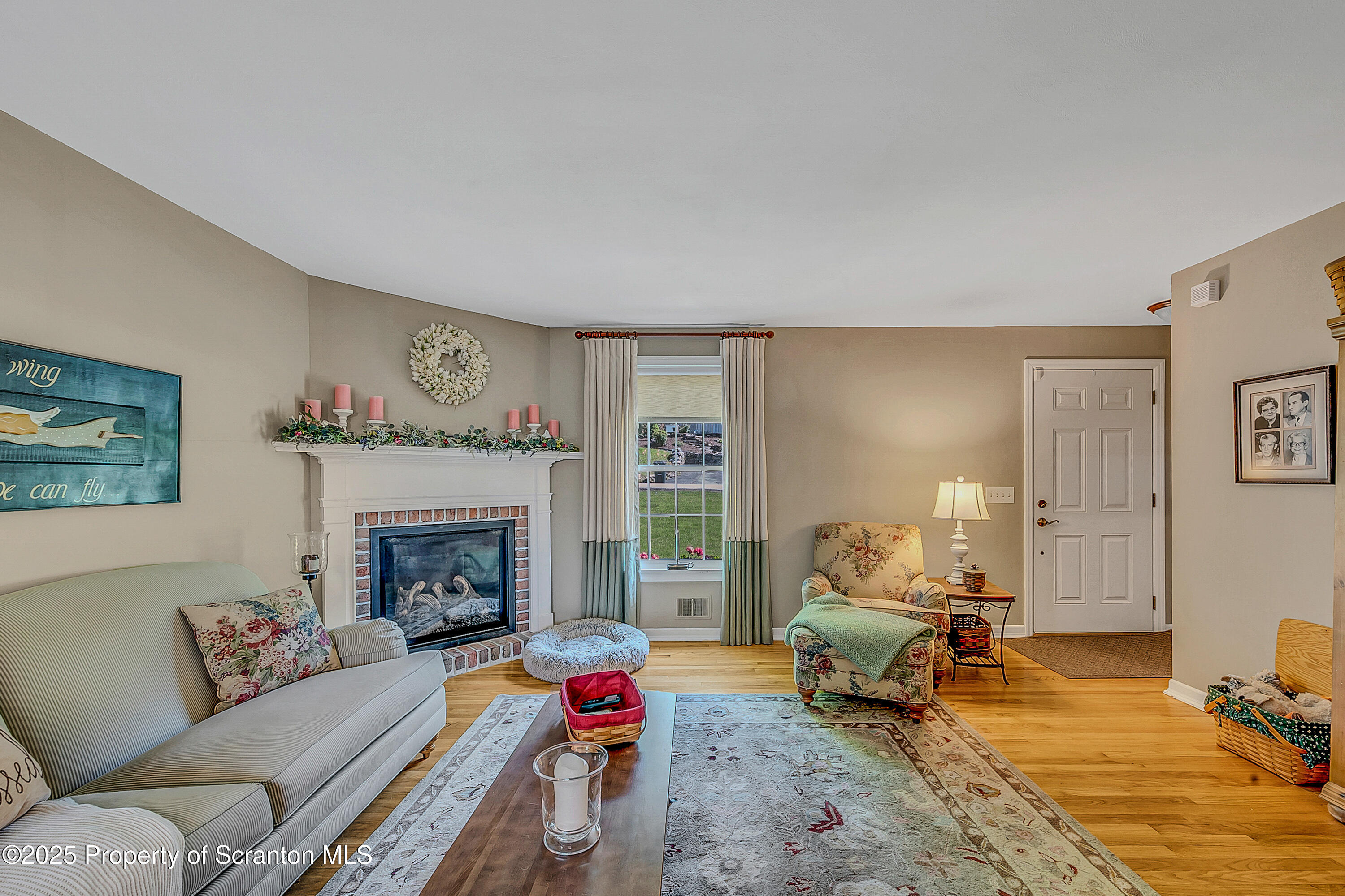 201 Ridge Street Clarks Summit, PA 18411 - Photo 11 of 44 cozy gas FP
