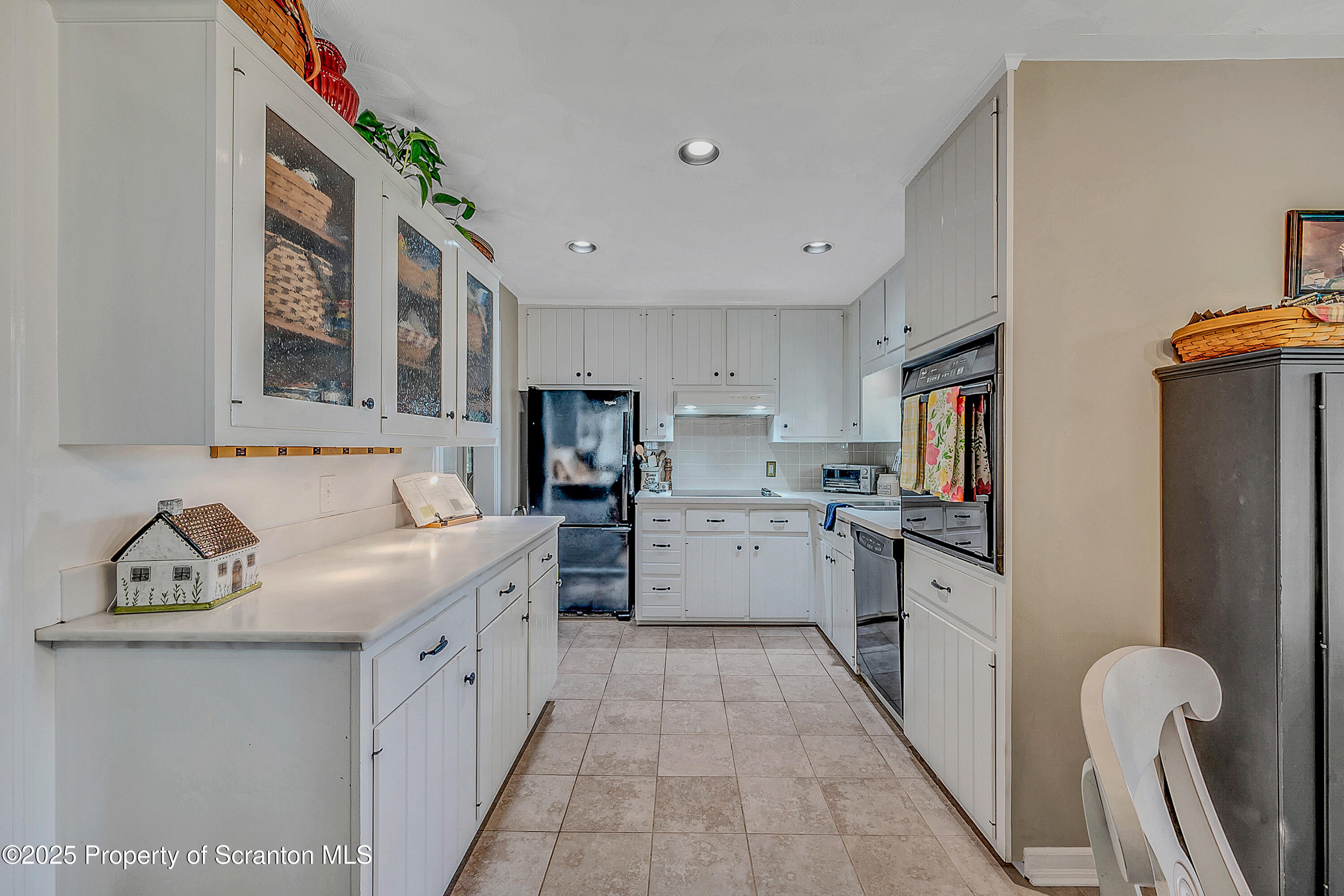 201 Ridge Street Clarks Summit, PA 18411 - Photo 17 of 44 Kitchen