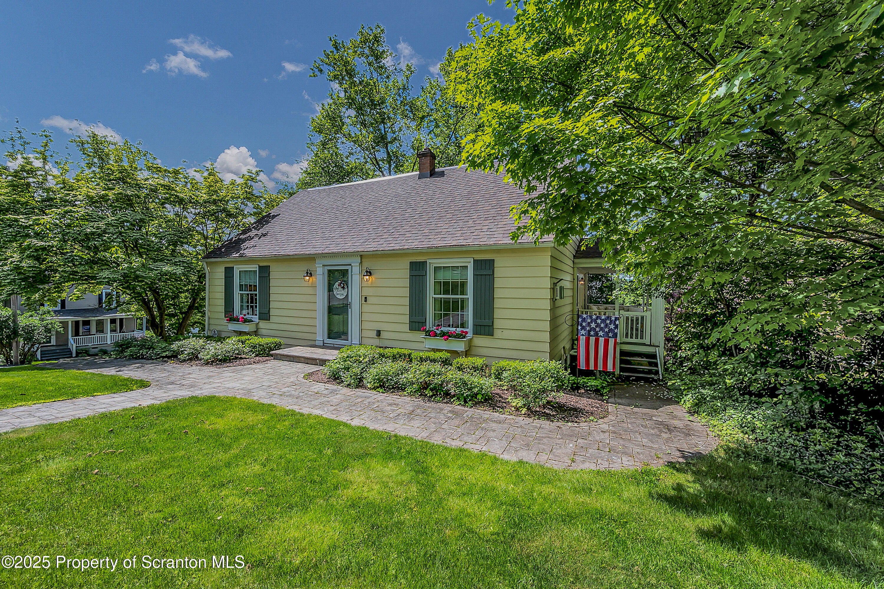 201 Ridge Street Clarks Summit, PA 18411 - Photo 3 of 44 Ridge_-3
