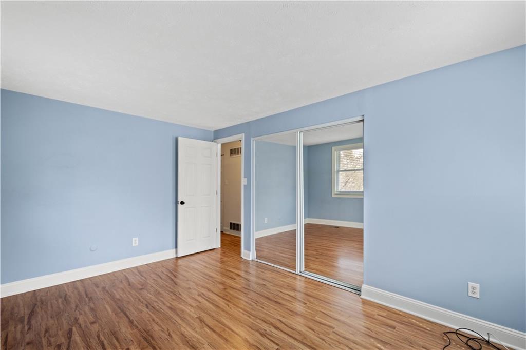 220 Hunting Ridge Road Bridgeville, PA 15017 - Photo 10 of 25 Gallery Image 10