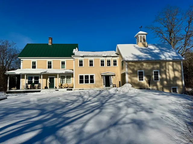 $499,000 | 41 Schaeffer Hill, Wells River, VT 05081