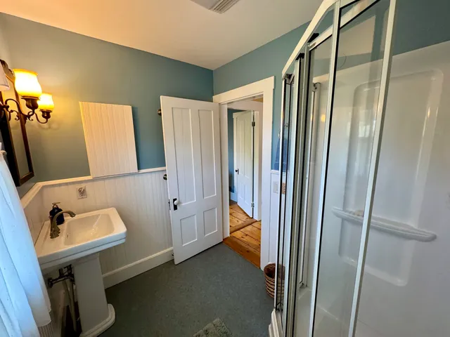 $499,000 | 41 Schaeffer Hill, Wells River, VT 05081