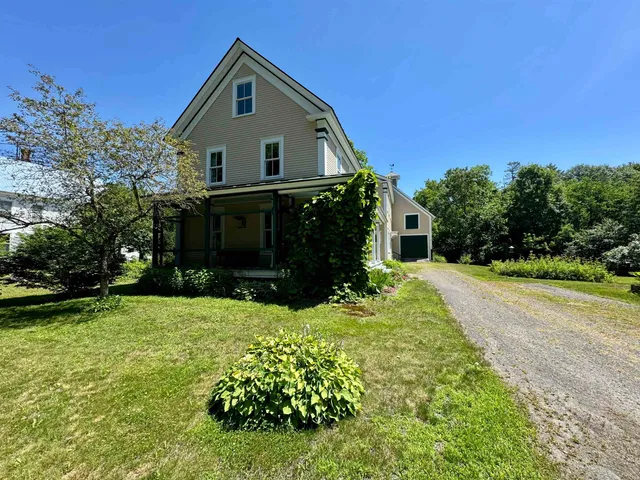 $499,000 | 41 Schaeffer Hill, Wells River, VT 05081