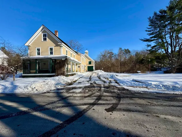 $499,000 | 41 Schaeffer Hill, Wells River, VT 05081