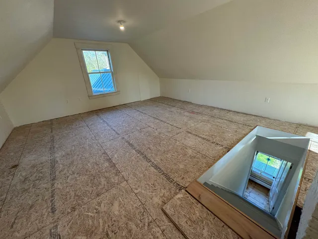 $499,000 | 41 Schaeffer Hill, Wells River, VT 05081