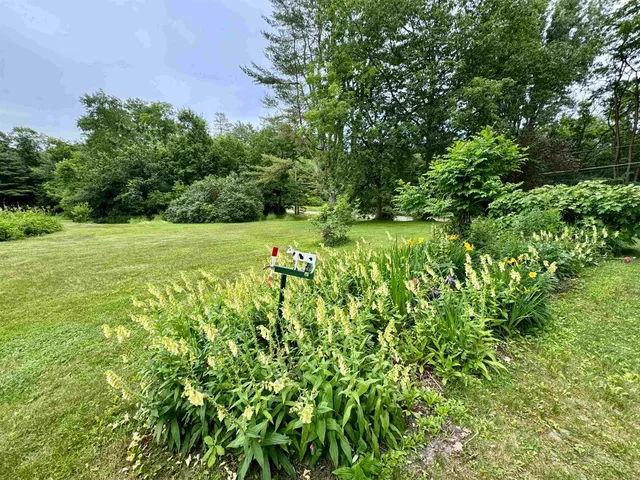 $499,000 | 41 Schaeffer Hill, Wells River, VT 05081