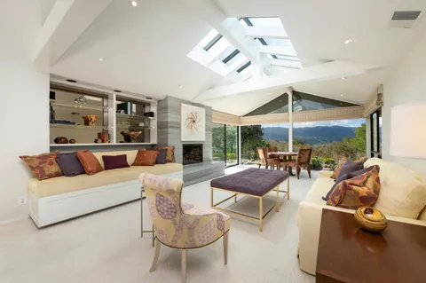 $5,998,000 | 578 Cresta Vista Lane, Portola Valley, CA 94028
