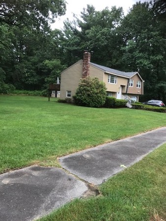 109 Navillus Road Tewksbury, MA 01876 - Photo 2 of 16 Gallery Image 2