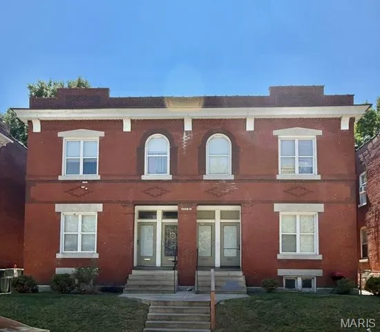 $649,900 | 3008 Henrietta Street, St. Louis, MO 63104