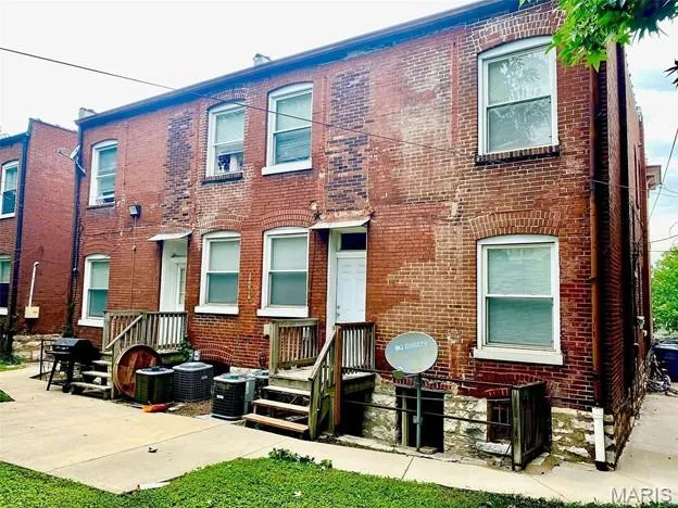 $649,900 | 3008 Henrietta Street, St. Louis, MO 63104