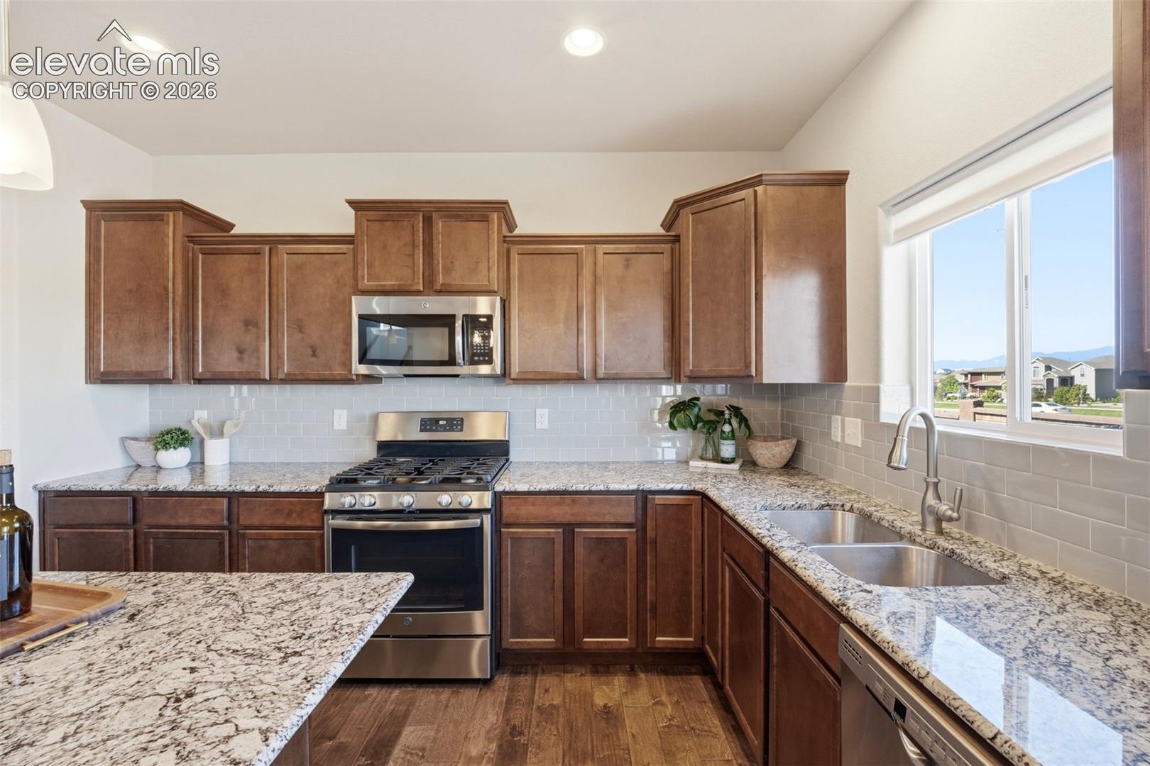 6802 Loftwood Road Colorado Springs, CO 80908 - Photo 10 of 48 Gallery Image 10