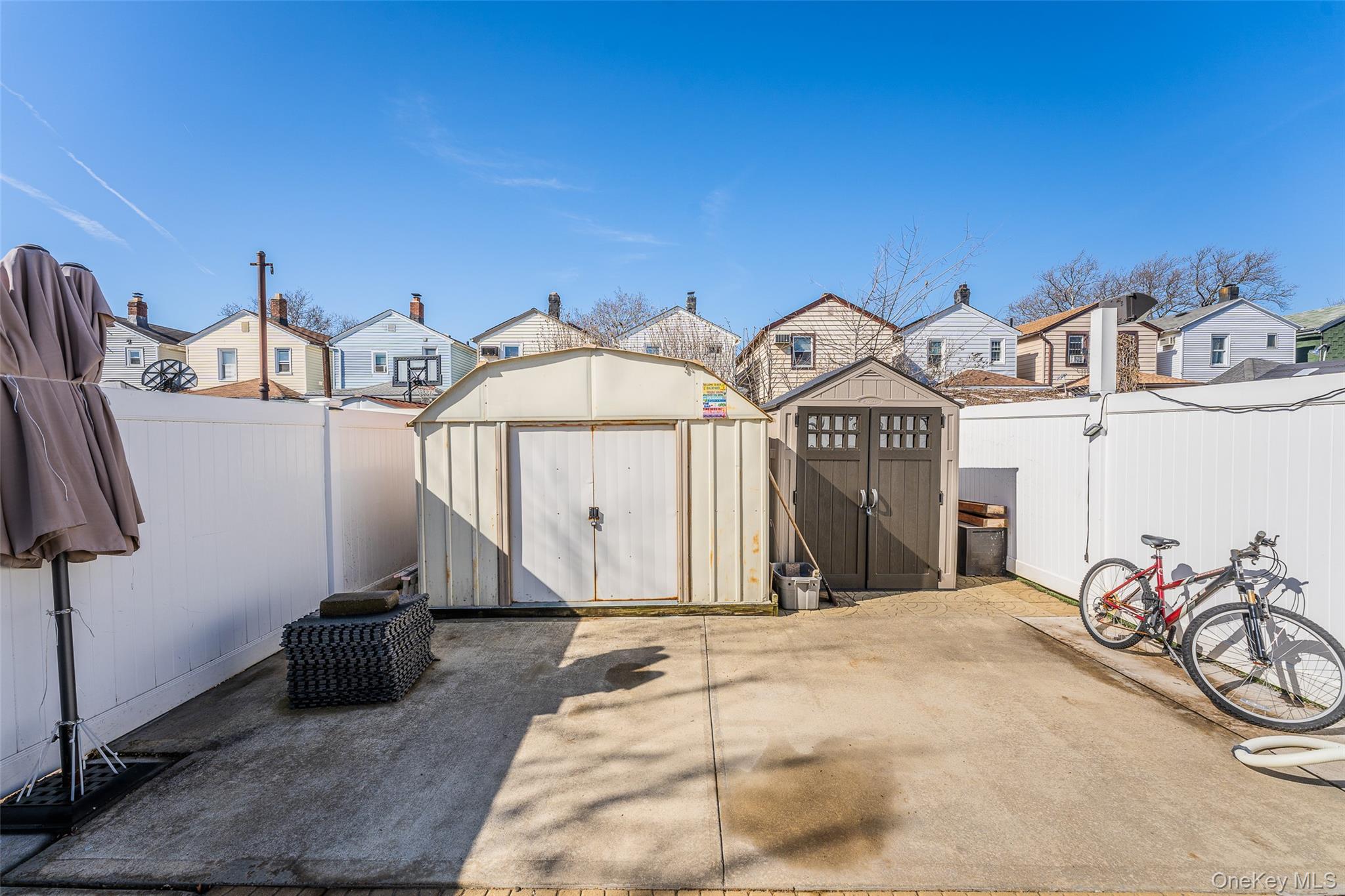 89-32 90th Street Queens, NY 11421 - Photo 26 of 33