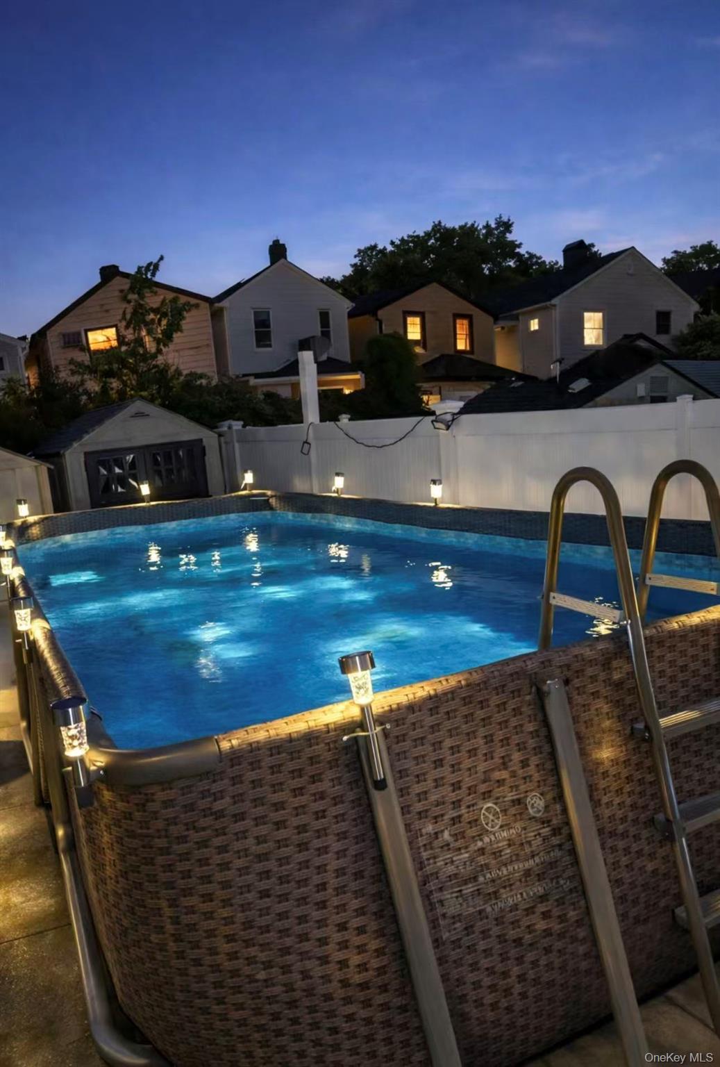 89-32 90th Street Queens, NY 11421 - Photo 28 of 33